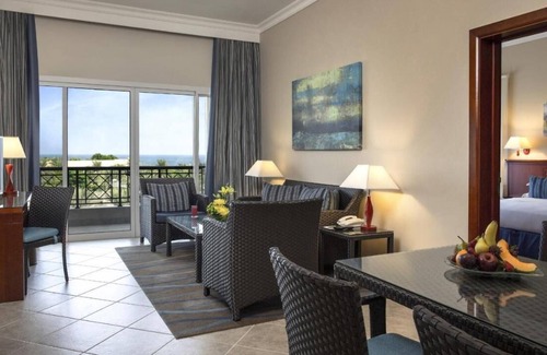 Al Aqah House | R 1525 Fujairah Rotana Resort & Spa Al Aqah Beach