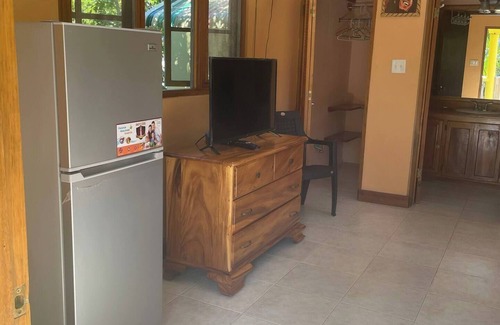 Negril Apartment | R & V Villa private room with Veranda