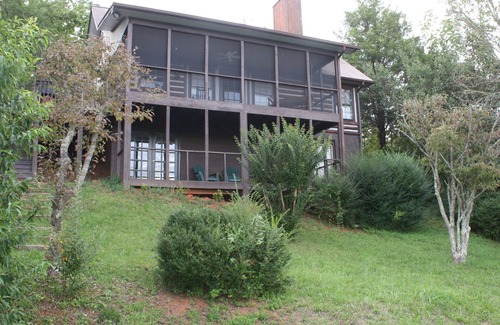 Franklin Cabin | Rabbit Creek Hideaway Secluded less then 2.5 miles from town!