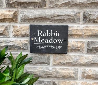Tredunnock House | Rabbit Meadow Lodge - Amazing Views