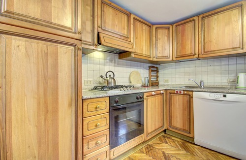 San Polo Apartment | RABOSO Grand 9~windows