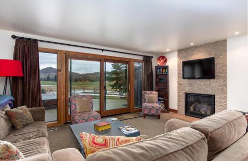 Park Meadows House | Racquet Club #125