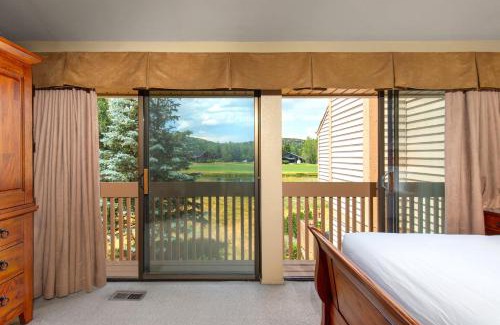 Park Meadows Apartment | RACQUET CLUB 60 condo