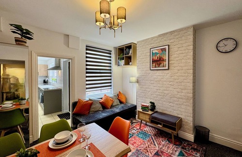 Nottingham Apartment | Radford House MyShortLets