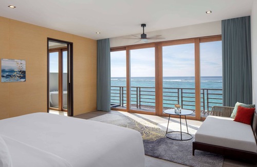 Huruelhi Island Resort | Radisson Blu Resort Maldives with 50 % off on Sea Plane round trip 03 nights & above