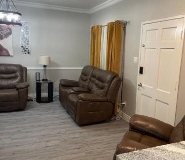 Katy Apartment | Rafeal