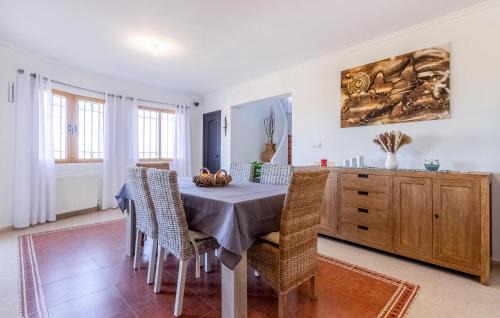 Rafol de Almunia House | Rafol De Almunia