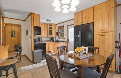 Lake Toxaway House | Rainbow Falls Cabin - Sauna - Hot Tub - Foosball