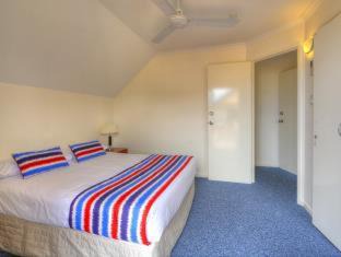 Rainbow Beach Apartment | Rainbow Getaway Holiday Apartments