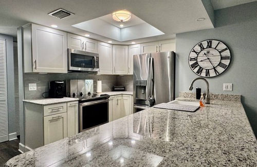 Dunnellon Condo | Rainbow River Area Waterfront Two FREE Kayaks. PLZ READ OUR EXCELLENT REVIEWS