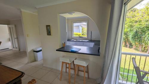 Port Macquarie Villa | Rainforest Deluxe Bungalow