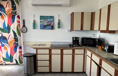 Guzman Abajo House | Rainforest Relaxation at Casa Golden Coqui