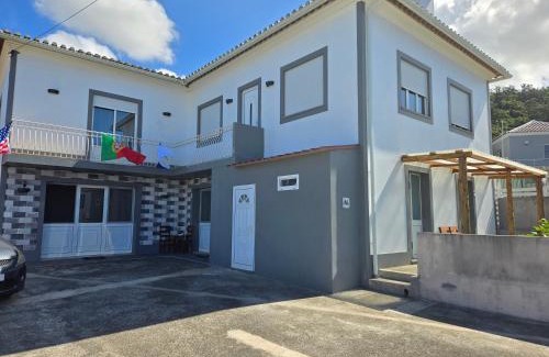 Praia da Vitoria House | Rainha do Mar AL 3436
