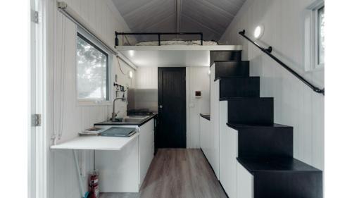 Sarsfield House | Raintree Farmstay by Tiny Away