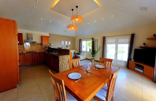 Anse des Flamands Villa | Raisiniers (1/2 Rooms)