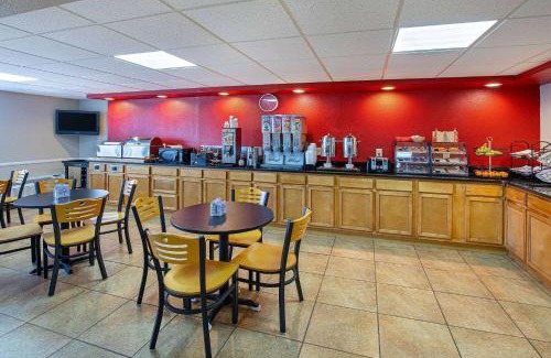 Bowling Green Hotel | Ramada by Wyndham Bowling Green