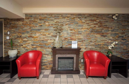 East Kootenay Hotel | Ramada by Wyndham Cranbrook