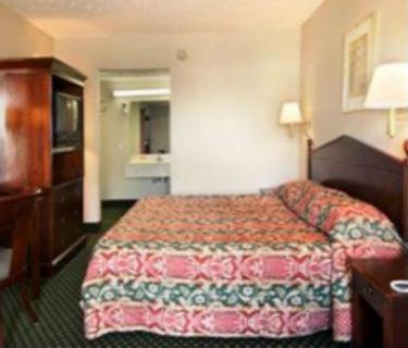 Lumberton Hotel | Ramada by Wyndham Lumberton