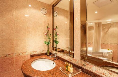 Sofia City Center Hotel | Ramada by Wyndham Sofia City Center