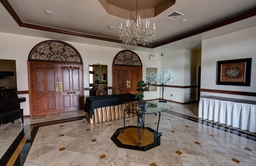 Norma Hotel | Ramada by Wyndham Vineland Millville Area