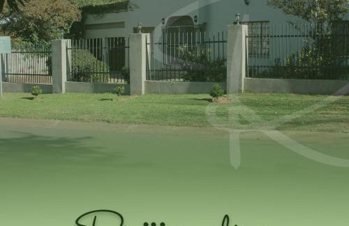Emalahleni Bed & Breakfast | Ramandire B&B