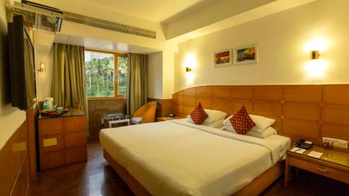 Khar Hotel | Ramee Guestline Hotel Khar