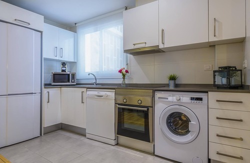 Valencia City Centre Apartment | Ramilletes Street - 3 Bedrooms, 5-7 Pax, Central Market, old town