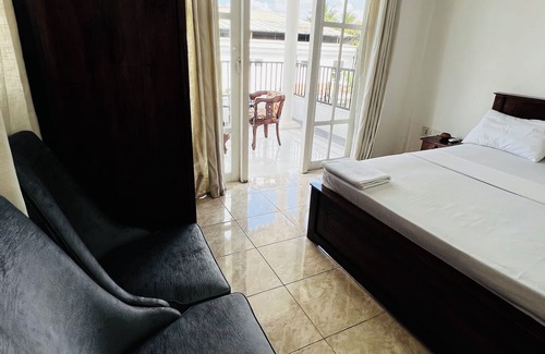 Kudapaduwa House | Ramlyn Guesthouse & Restaurant