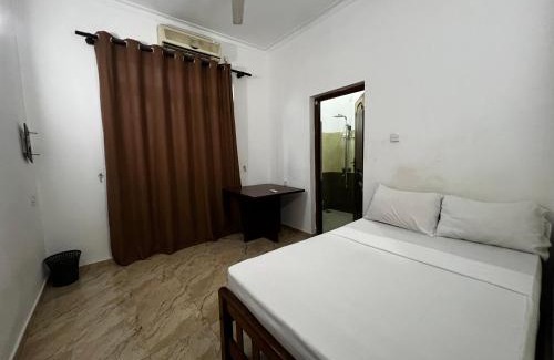 Kudapaduwa House | Ramlyn Guesthouse & Restaurant
