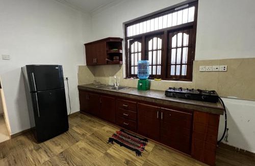 Kudapaduwa House | Ramlyn Guesthouse & Restaurant