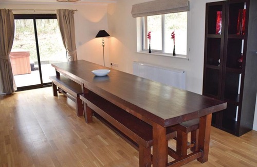 Farley Resort | Ramshorn Estate Woodland Lodges