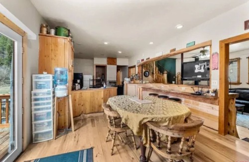 Hesperus House | Ranch House Retreat On 100 acres with Mtn Views & Games