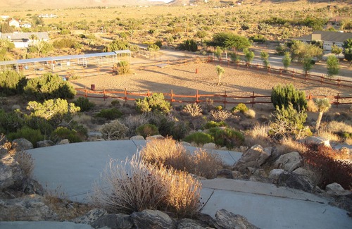 Yucca Valley House | Ranch Vacation, Guest House Rental, Horse Vacation