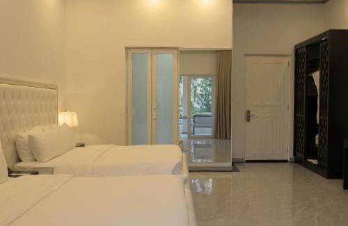 Bagac Resort | Rancho Bernardo Luxury Villas and Resort