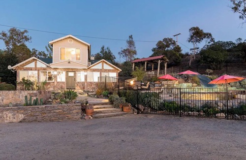 Alpine House | Rancho Maderas Lodge- Solar Heated Pool, King Bednn