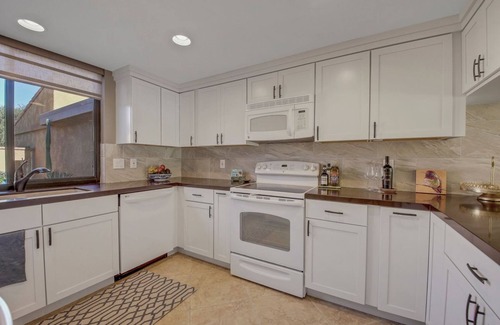 Rancho Mirage Condo | Rancho Mirage Golf Fairway Oasis
