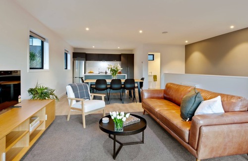 Kawarau Falls House | Rannoch Wonder,.Nature and Views