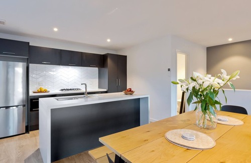 Kawarau Falls House | Rannoch Wonder,.Nature and Views
