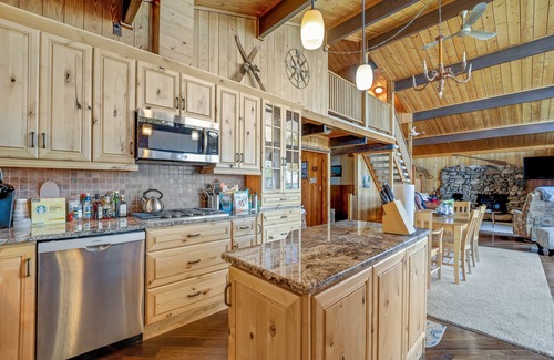 Presque Isle House | Rapid Retreat - Golden Leaves, Crisp Air & Cozy Comfort Await You!