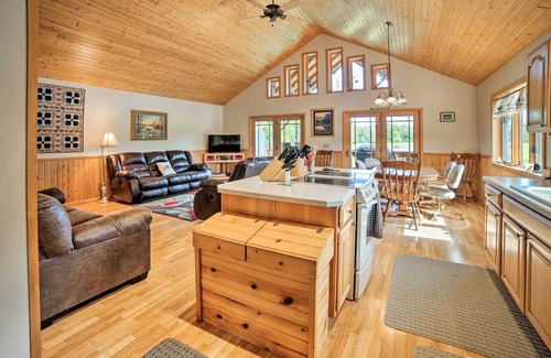 Rapid River Cabin | Rapid River Log Cabin w/Loft on 160 Scenic Acres