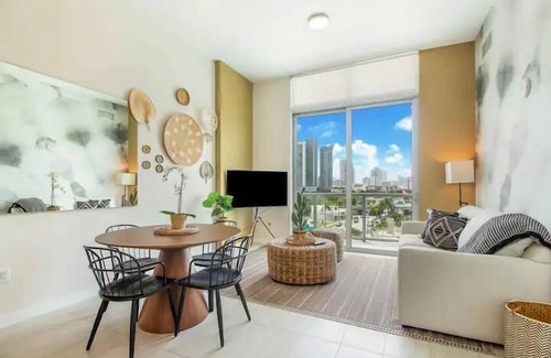 Northeast Miami Condo | Rare Find! Boho 1Bdrm Condo - Miami Design Dist