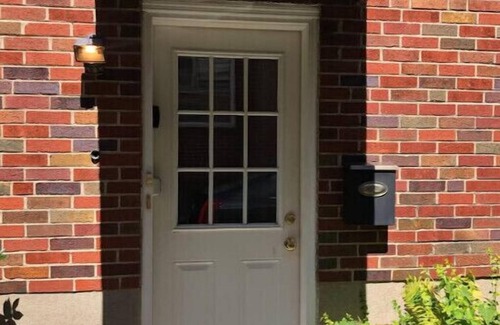West Price Hill House | Rare Find Cozy Apartment Close to Downtownn