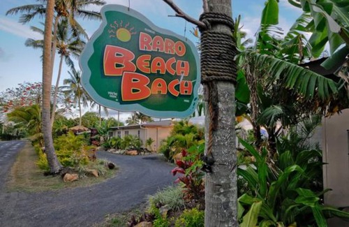 Tapere of Vaimaanga House | Raro Beach Bach