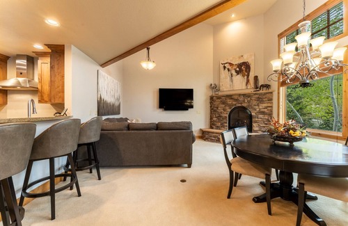 Keystone Villa | Rasor Court #24 by Summit County Mountain Retreats