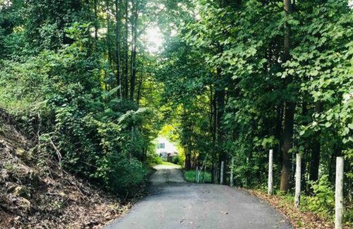 Stanley House | Raspberry Retreat