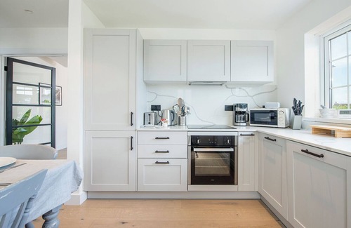 Penally Cottage | Ravenhill, Holiday Cottage Penally, Sleeps 4, 2 bedrooms, bathrooms