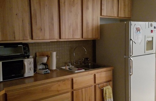 Cortez Apartment | Ravensnest-Bears Den Studio Apartment
