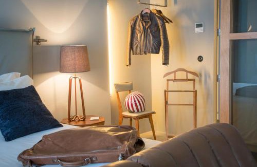 Encarnacao Apartment | Raw Culture Art & Lofts Bairro Alto