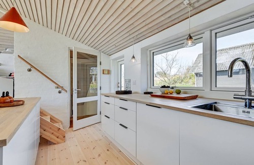 Handrup Strand House | "Rawald" - 200m from the sea by Interhome