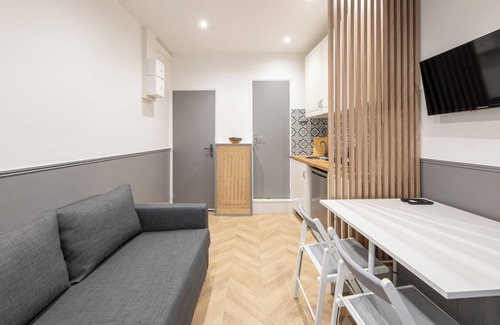 Plaisance Apartment | Raymond Losserand | Cosy Studio near Gare Montparnasse